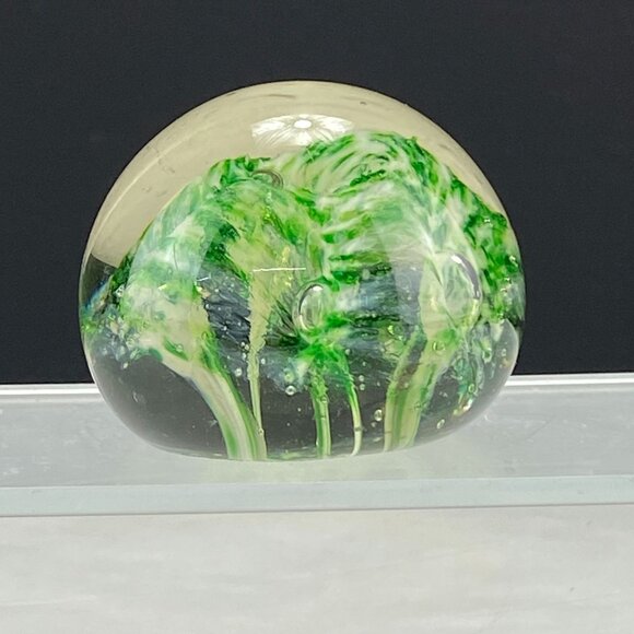 Vintage Art Glass Green Floral Bouquet Paperweight - Picture 4 of 9